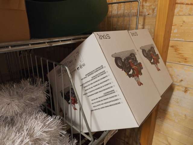 1485527-9 Christmas decorations and Christmas accessories