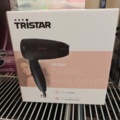 1485550-5 Collection of hair dryers, hot air brushes and straighteners - Remington, Tristar, etc.