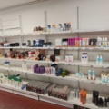 1485554-1 Collection of various beauty items, hair care, etc.