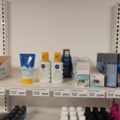 1485554-14 Collection of various beauty items, hair care, etc.