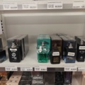 1485554-30 Collection of various beauty items, hair care, etc.