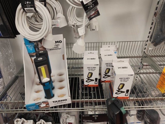 1485556-33 Lot of electrical items - lighting, batteries and electrical accessories