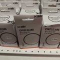 1485557-40 Parti med diverse trädgårdstillbehör, cyckeltillbehör, camping m.m.