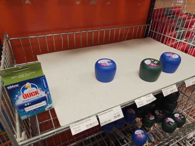 1485560-6 Parti med hushålls- och rengöringsprodukter