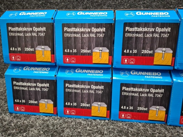1569662-2 10 st Förpackningar Plasttakskruv & Farmarskruv, Gunnebo