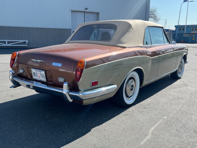 1547462-6 Rolls-Royce Corniche 6.75 V8 Automatic, 203hp, 1972