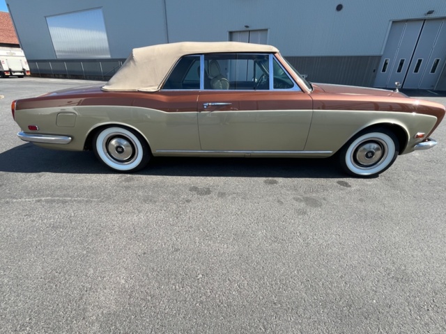 1547462-7 Rolls-Royce Corniche 6.75 V8 Automatic, 203hp, 1972