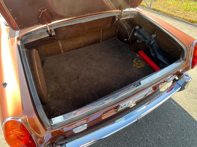 1547462-22 Rolls-Royce Corniche 6.75 V8 Automatic, 203hp, 1972