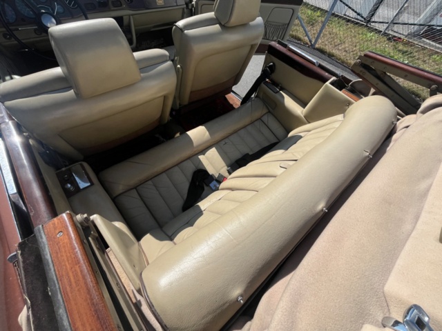 1547462-33 Rolls-Royce Corniche 6.75 V8 Automatic, 203hp, 1972