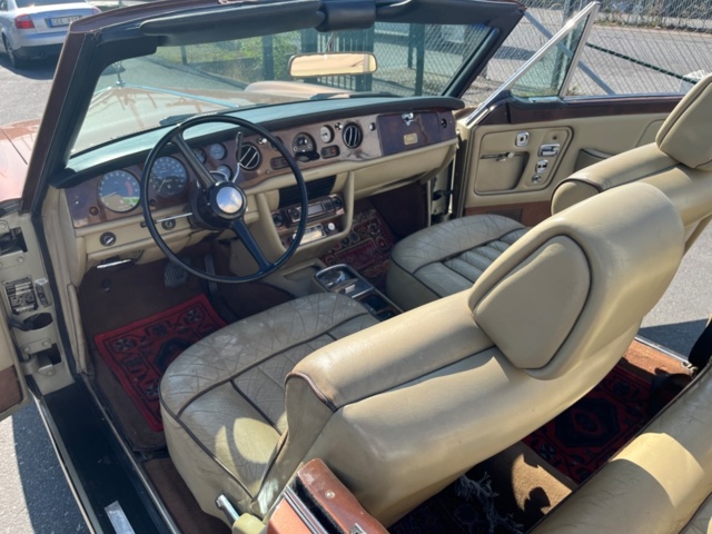 1547462-35 Rolls-Royce Corniche 6.75 V8 Automatic, 203hp, 1972
