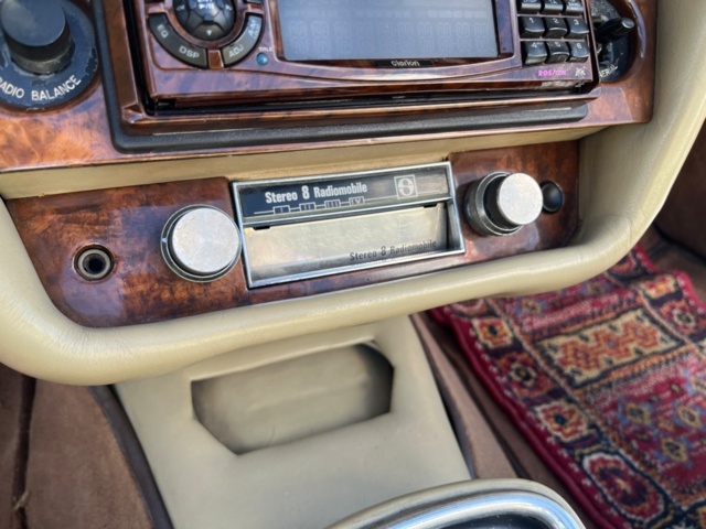 1547462-38 Rolls-Royce Corniche 6.75 V8 Automatic, 203hp, 1972