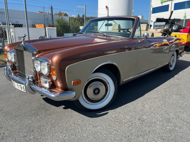 1547462-60 Rolls-Royce Corniche 6.75 V8 Automatic, 203hp, 1972