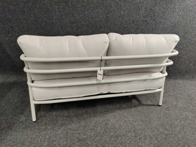 1569970-11 Soffgrupp Brafab Pipe Light Grey / White Barley