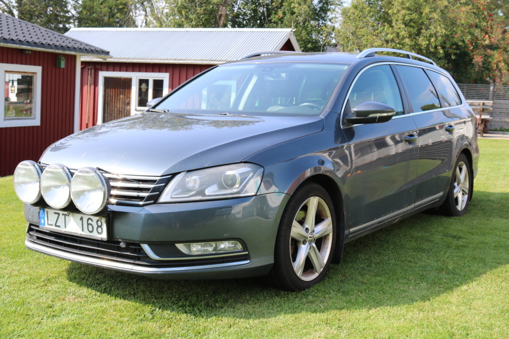 1515158-2 Volkswagen Passat Variant 2.0 TDI DPF BMT 4Motion DSG Sequential, 170hp, 2011/2012