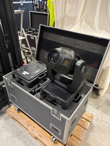 1535911-3 Vari-Lite VL2500 spot, Kit 12 st + 2 st reservdelslampor i dubbelcase
