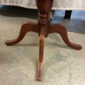 1549086-4 Round pillar table