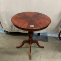 1549086-5 Round pillar table