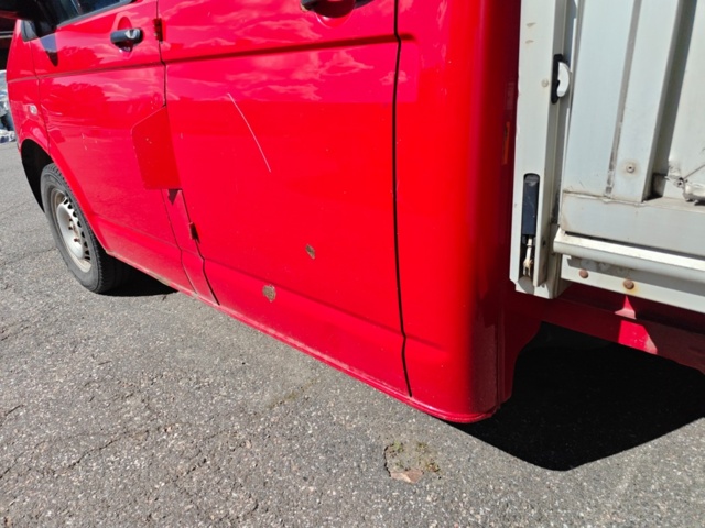 1484507-17 Volkswagen TransporterT28 1.9 TDI Reparationsobjekt