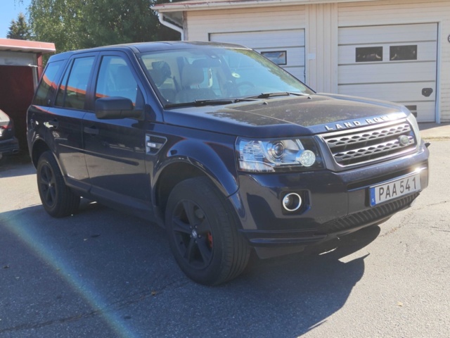 1485568-3 Land Rover Freelander 2 2.2 TD4 AWD Automat, 150hk -2014