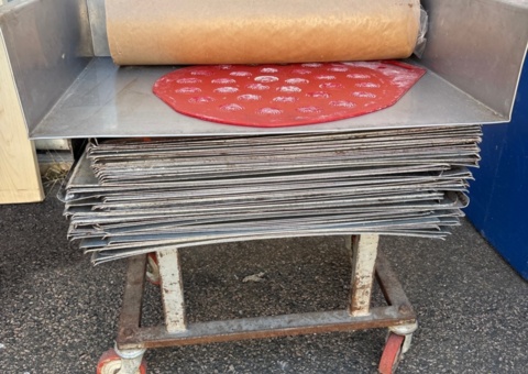 Restaurant equipment - disposable molds, trays and microwave