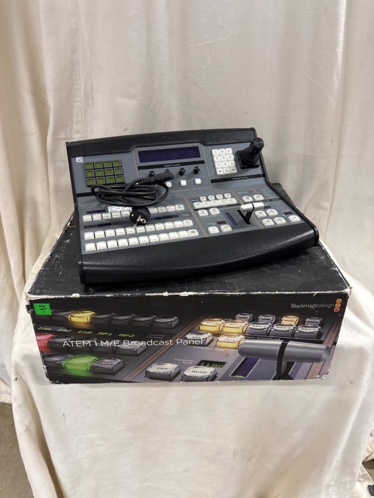 1535974-1 Bildmixer - Blackmagic ATEM 1M/E Brodcast Panel