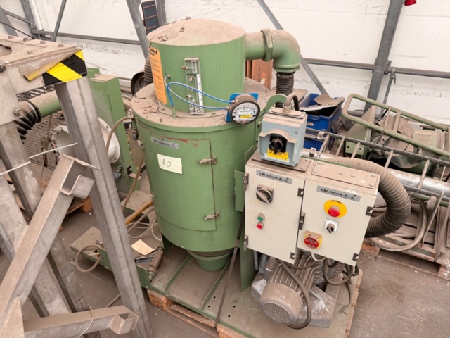 1570499-1 Vacublast blästerutrustning med utsugsaggregat, 5,5 kW