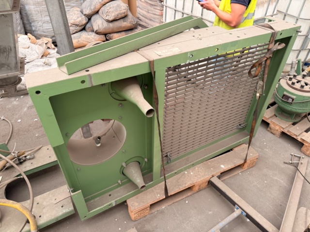 1570499-12 Vacublast blästerutrustning med utsugsaggregat, 5,5 kW