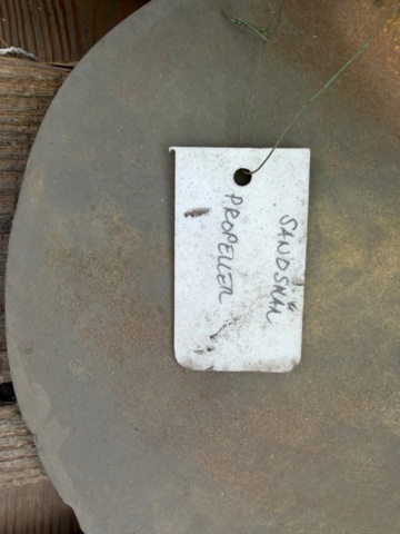 1570504-5 Parti med trebladig propeller och lagerskålar