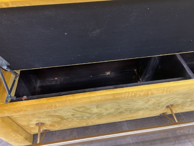 1570392-11 Yellow velvet sofa with an integrated brass-colored footrest at the bottom