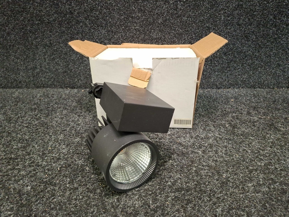 1570511-1 LED spotlight Goldspot 28W XCEN 3000K