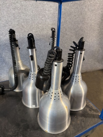 1533386-4 Coffee makers, heat lamps and hand mixers - Coffee Queen and others.