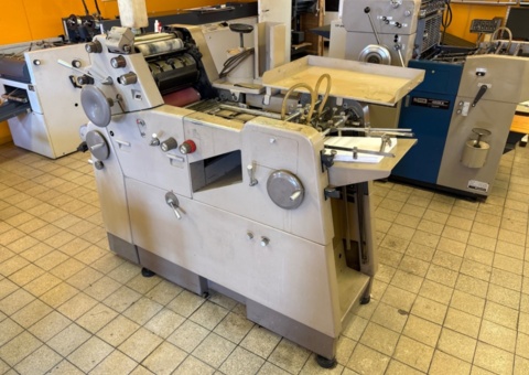 1-color offset press with accessories - Gestetner 211