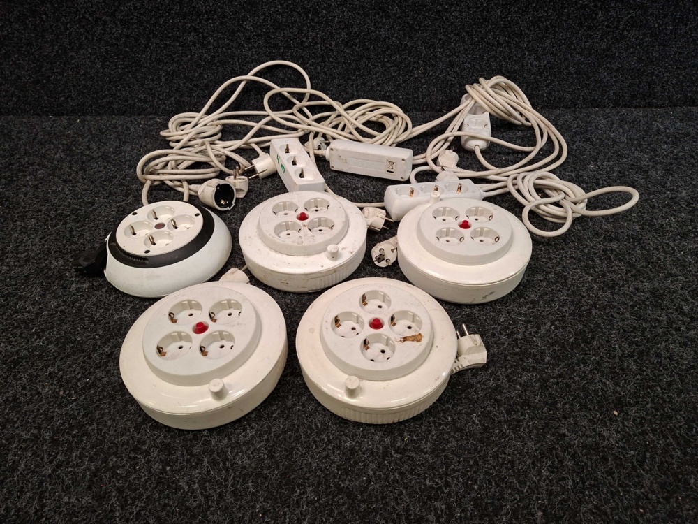1570531-1 Cord reels, power strips & extension cords
