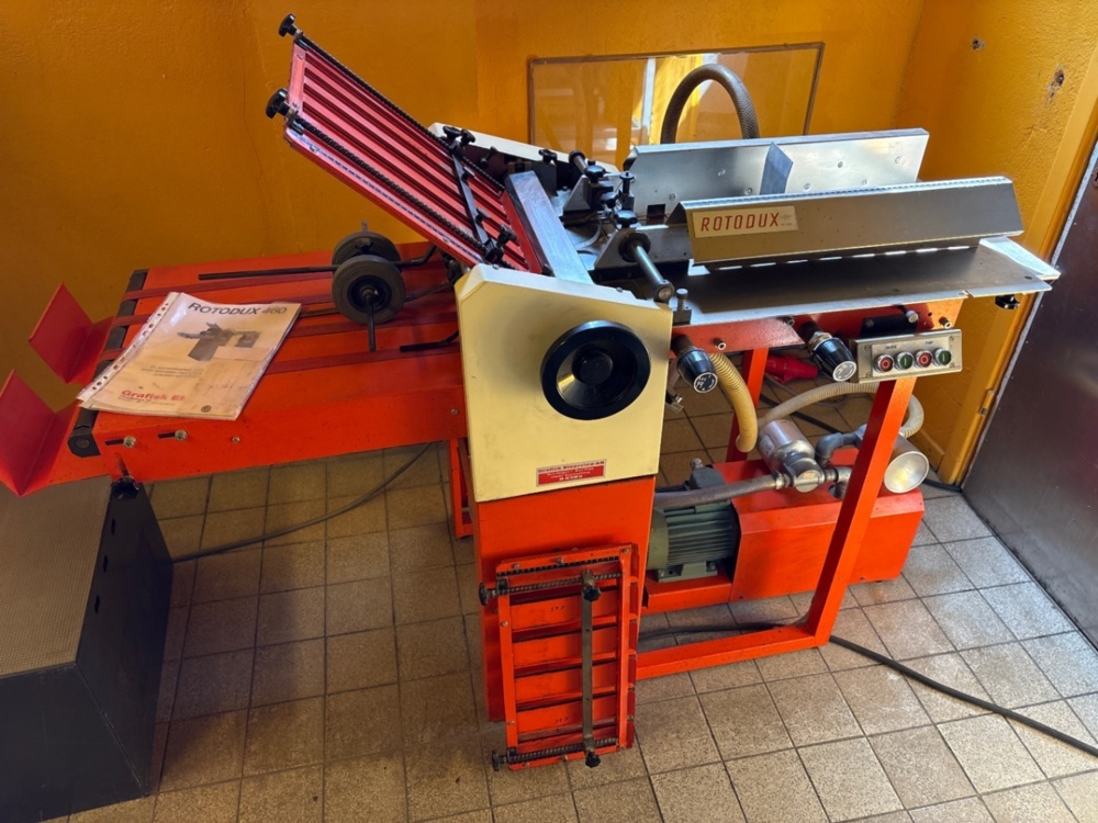1535983-1 Folding machine with knife folding module - Rotodux 460
