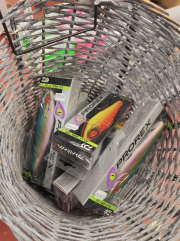 1485587-3 Fishing equipment bait and lures, mixed models