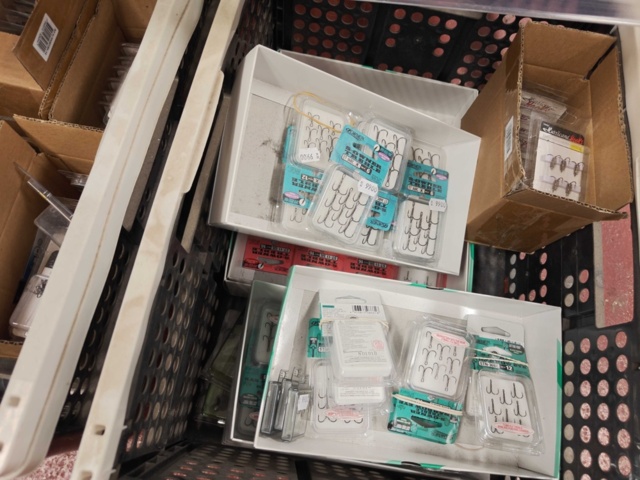 1485589-15 Lot of fishing hooks and fishing accessories Wiggler, Owner, etc.