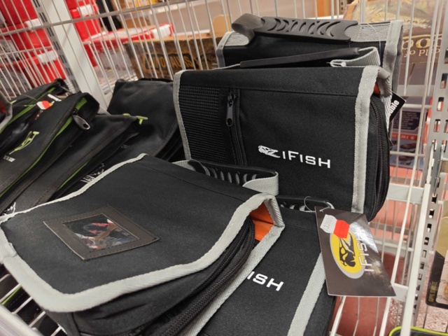 1485591-9 Fiskeväskor 47 st - Rapala, iFish, BFT, Berkley, m.m.