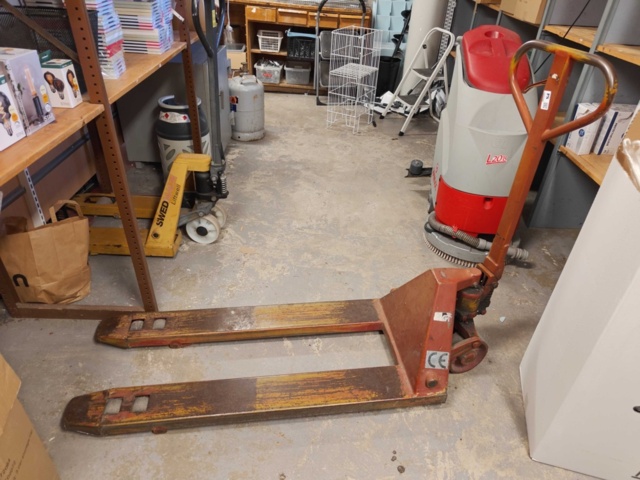1485596-1 Pallet truck - WTC Pallet Truck FA2500