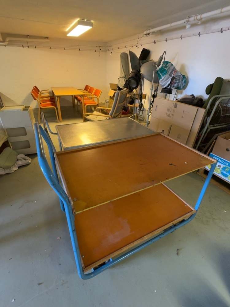 1536002-2 Trolleys 2 pcs