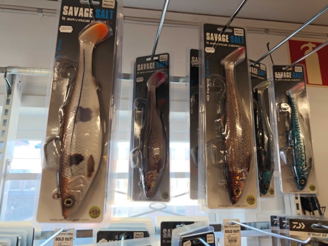 1485602-17 Fiskeutrustning för ishavsfiske - Fladen, Savage Gear, m.m.