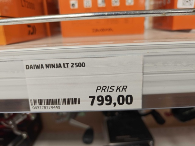 1485614-5 Reels 2 pcs - Daiwa Ninja LT2500