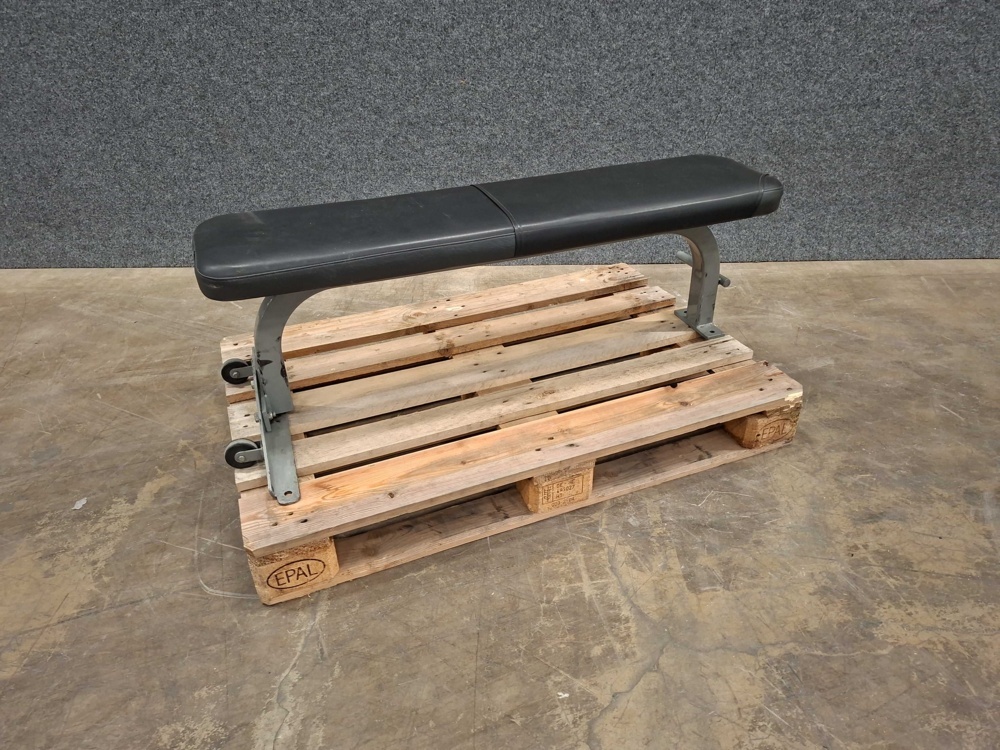 1570966-1 Nautilus weight bench