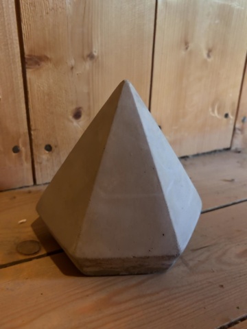 1529942-1 Dekorativa pyramider 8 st - Mitt & Ditt