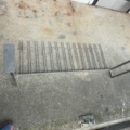1531328-3 Wall-mounted glass hanger