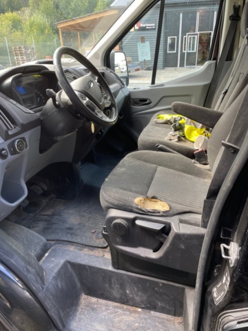1571357-37 Ford Transit 290 2.0 TDCi Manual, 130hp, 2017