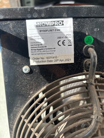 1546149-6 Compressor, construction fan and work light - Black+Decker, Novipro