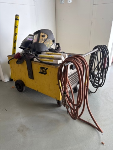 1546147-1 Welding rectifier with accessories - ESAB LHF 250