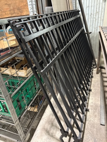 1546135-9 Pallet racking and various materials