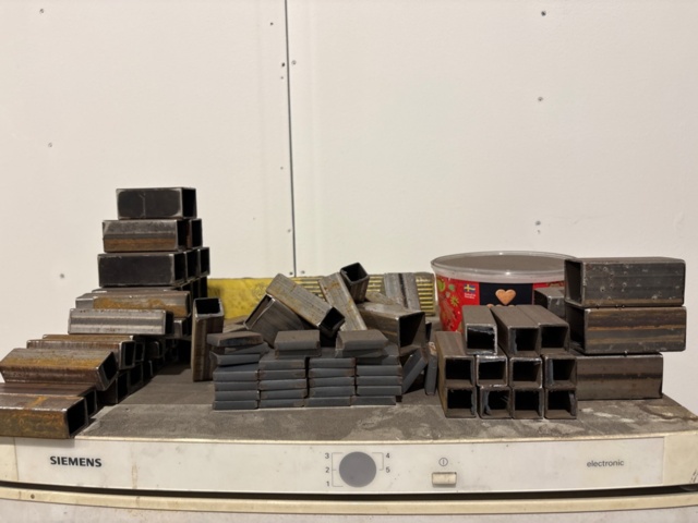 1546135-14 Pallet racking and various materials