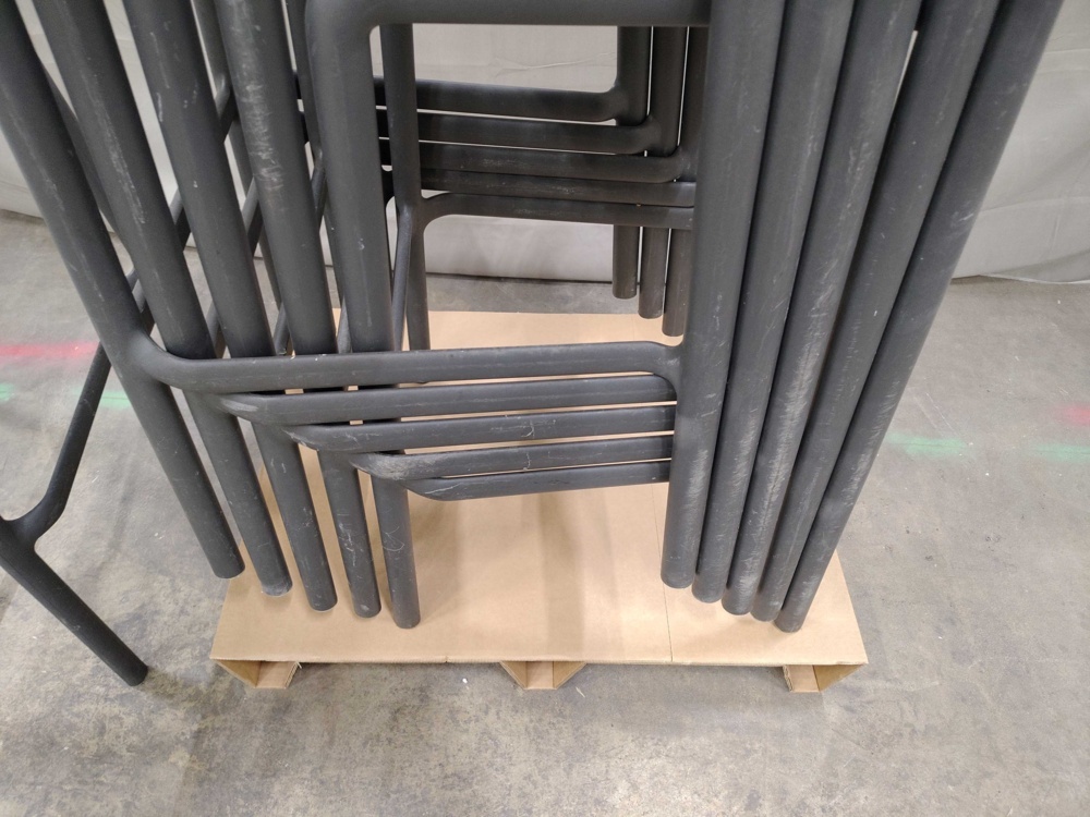 1571366-2 Bar stool, 6 pcs - stackable, plastic